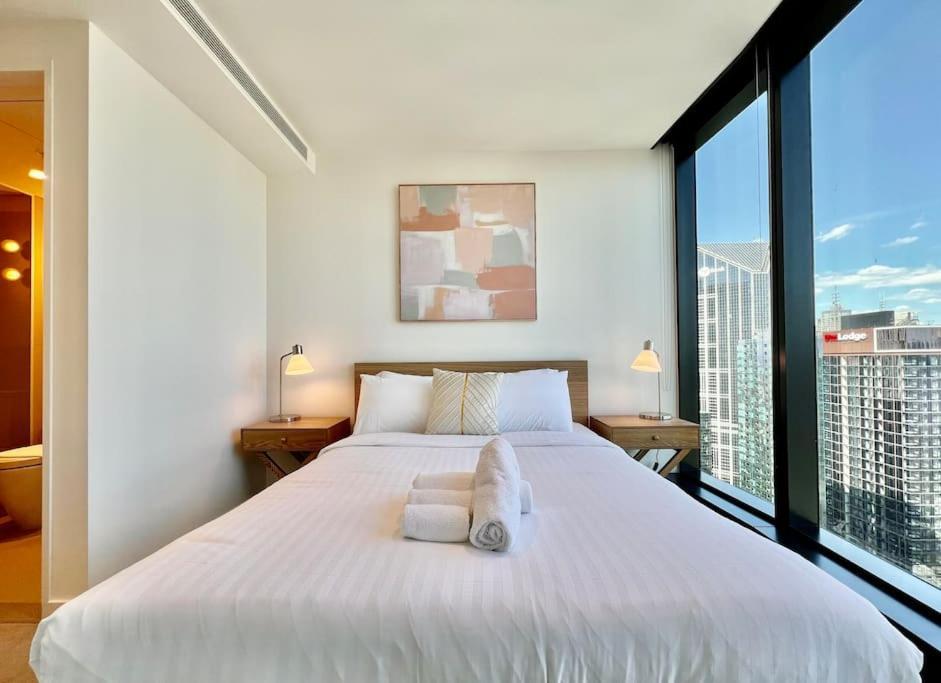 Highrise Best Location 2Baths Мелбърн Екстериор снимка